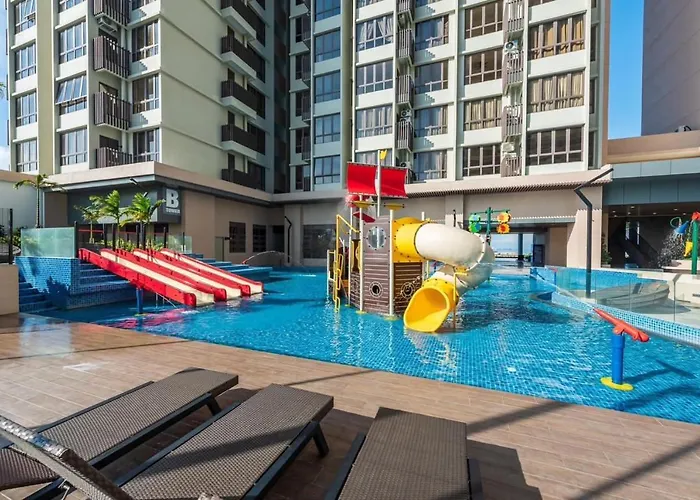 New Bali Residence Seaview L 8 Pax L Kids Friendly L Water Theme Park L 5Mins To Jonker L Kids Slide