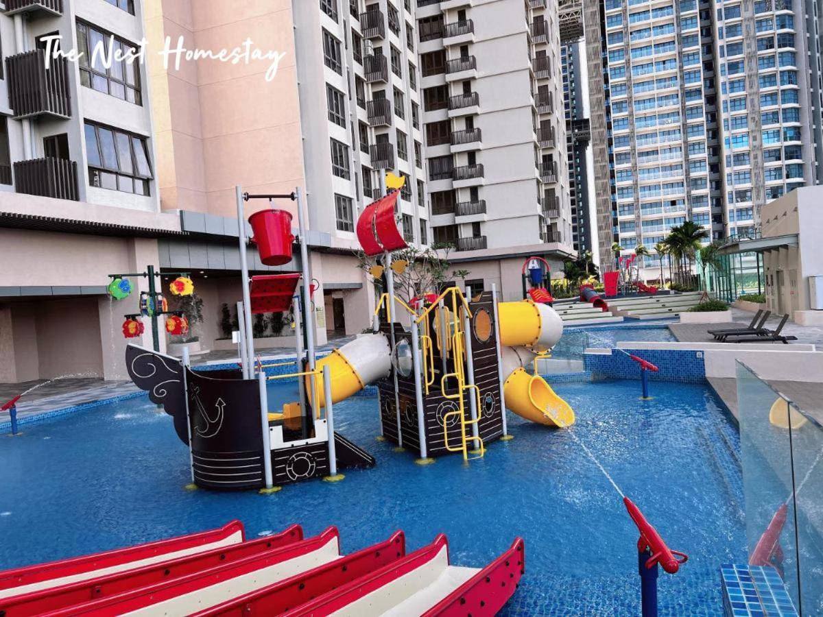 New Bali Seaview L 8 Pax L Kids Friendly L Water Theme Park L 5mins To Jonker L Kids Slide Apartment *