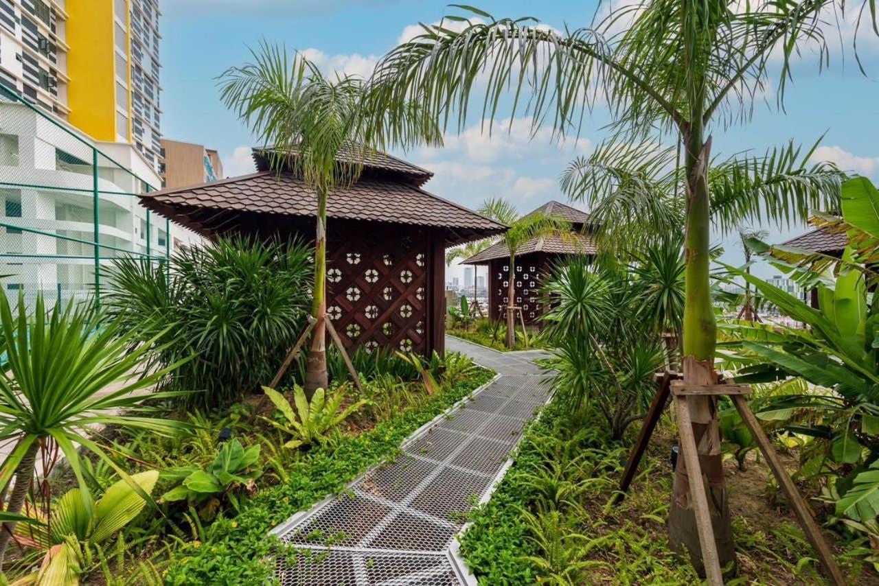 New Bali Seaview L 8 Pax L Kids Friendly L Water Theme Park L 5mins To Jonker L Kids Slide Apartment Malacca