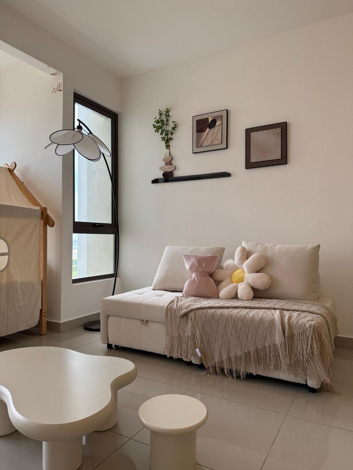 Apartment New Bali Seaview L 8 Pax L Kids Friendly L Water Theme Park L 5mins To Jonker L Kids Slide
