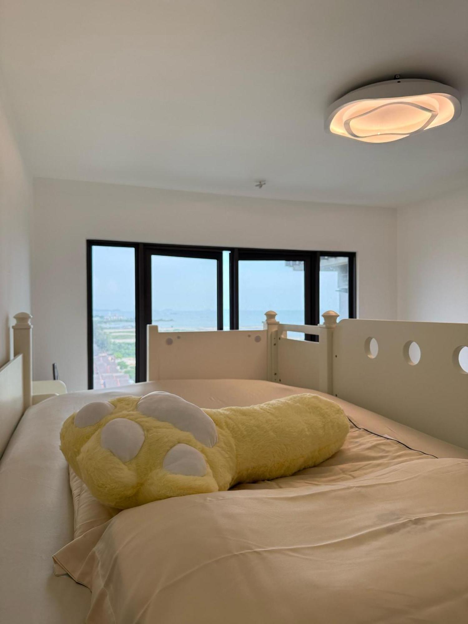 New Bali Seaview L 8 Pax L Kids Friendly L Water Theme Park L 5mins To Jonker L Kids Slide Apartment Malacca